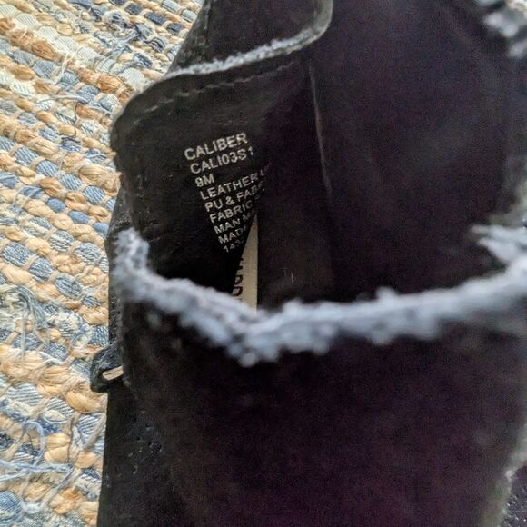 Steve Madden Caliber Black Zip-Up Wedge Sneakers Women’s 9M Perforated Suede Pla - Picture 3 of 9